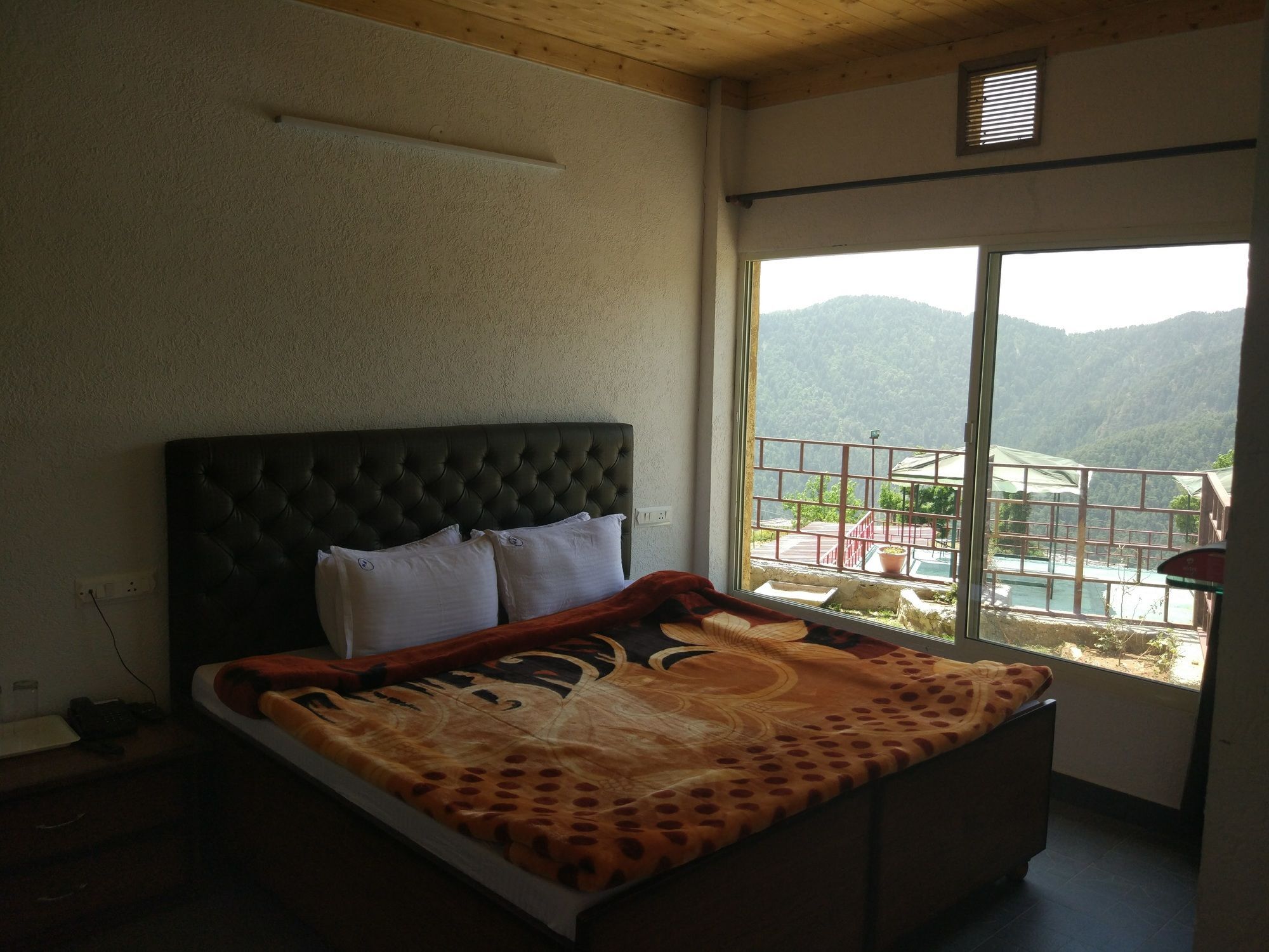 °OTEL NATURE NEST ECO RESORT SHIMLA 3* (Hindistan) | BOOKEDER